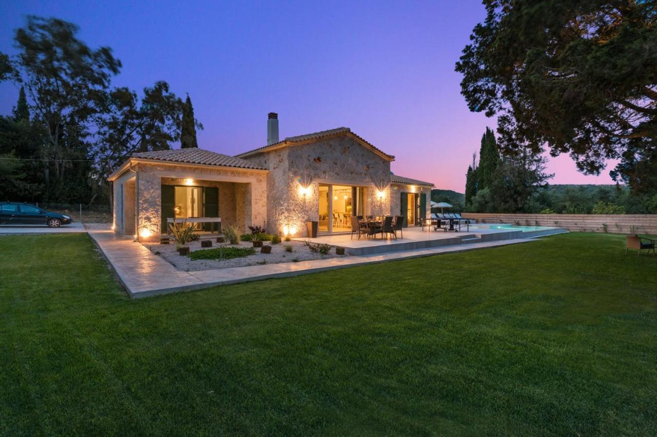 Astarte Villas - Laalu Private Villa With Pool Koukounaria Luaran gambar